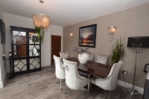 Dining Room- click for photo gallery